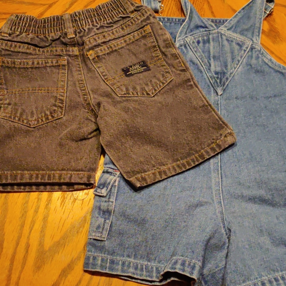 Size 24M Boys 23 Piece Shorts/Tee/Onesie Bundle - Picture 3 of 13